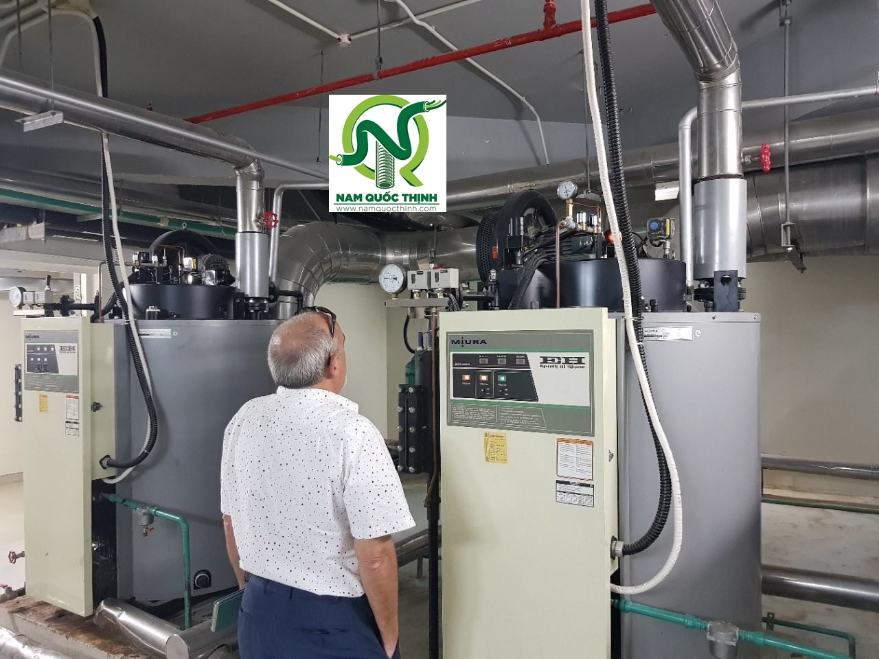 Ống ruột gà thép bọc nhựa đi cho hệ thống Chiller NOVOTEL Phú Quốc