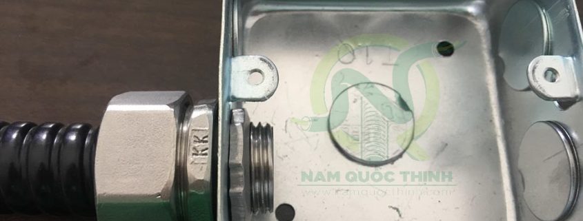 Đầu nối ống mềm kín nước vào box ½” Nhật Bản