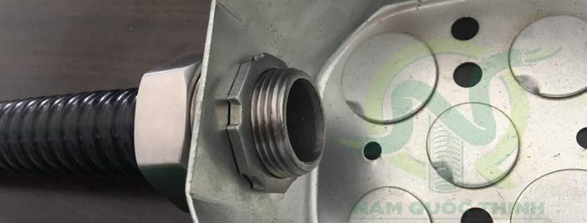 Đầu nối ống mềm kín nước vào box ¾” Nhật Bản